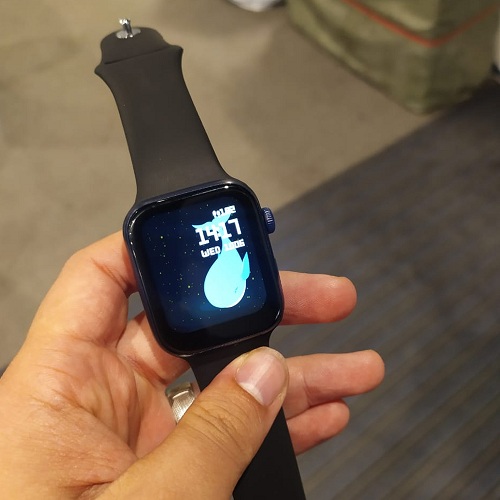 T55 Plus SmartWatch Full Screen 1.75Inch With Silicone Band - Image 4